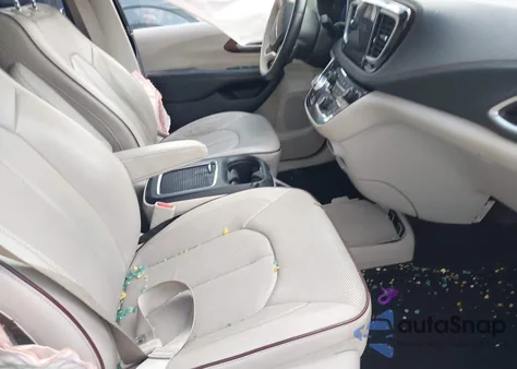 2018 Chrysler Pacifica Limited from USA, damaged, VIN 2C4RC1GG9JR108759